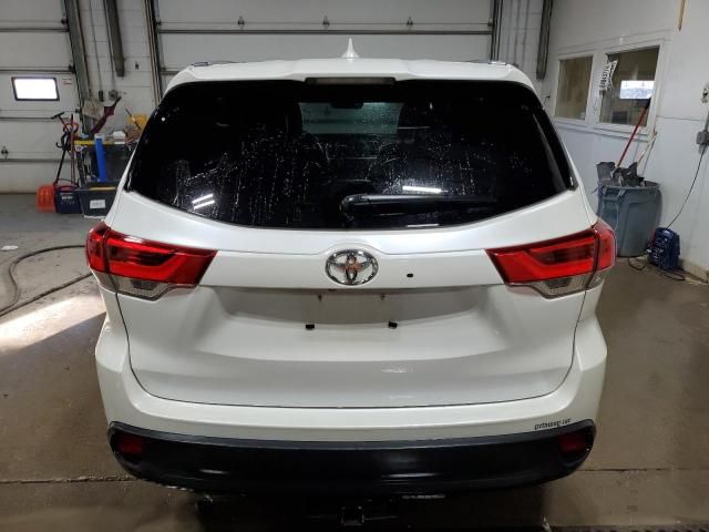 2018 Toyota Highlander SE