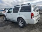 2006 Nissan Pathfinder LE