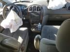 2004 Chrysler Town & Country LX