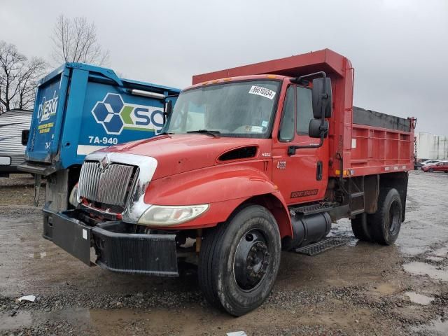 2003 International 4000 4300