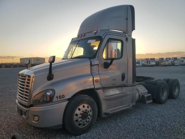 2017 Freightliner Cascadia 125