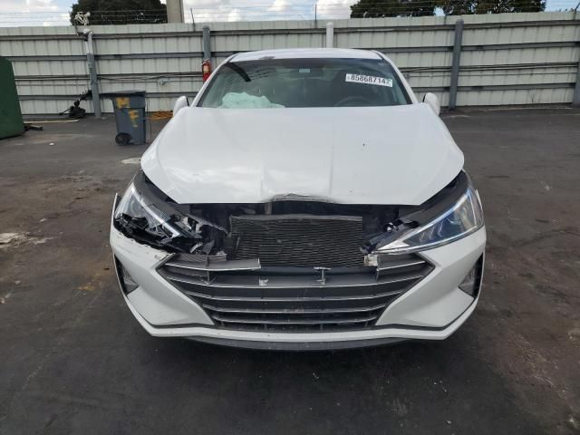 2019 Hyundai Elantra SE