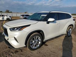 Salvage cars for sale at auction: 2020 Toyota Highlander Limited