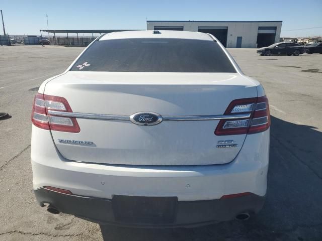 2015 Ford Taurus SEL