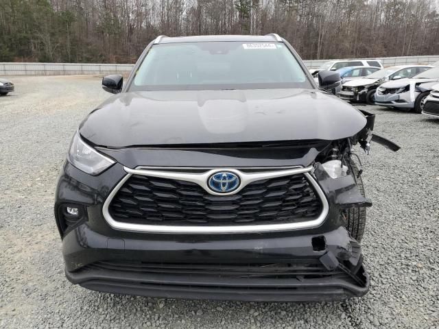 2020 Toyota Highlander Hybrid XLE