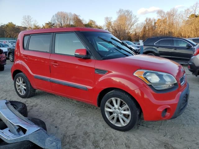 2013 KIA Soul +