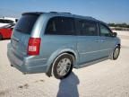 2009 Chrysler Town & Country Limited