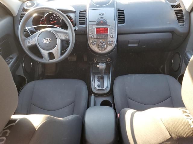 2010 KIA Soul +