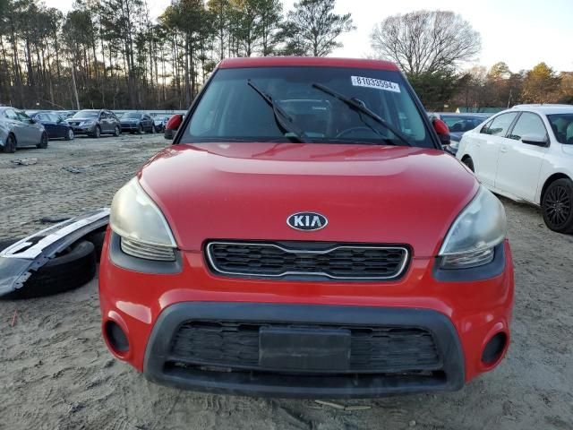 2013 KIA Soul +