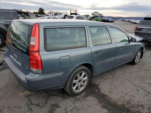 2004 Volvo V70 FWD