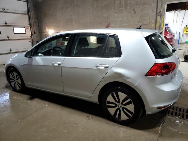 2016 Volkswagen E-GOLF SE