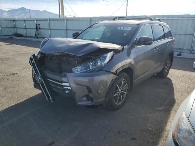 2018 Toyota Highlander SE