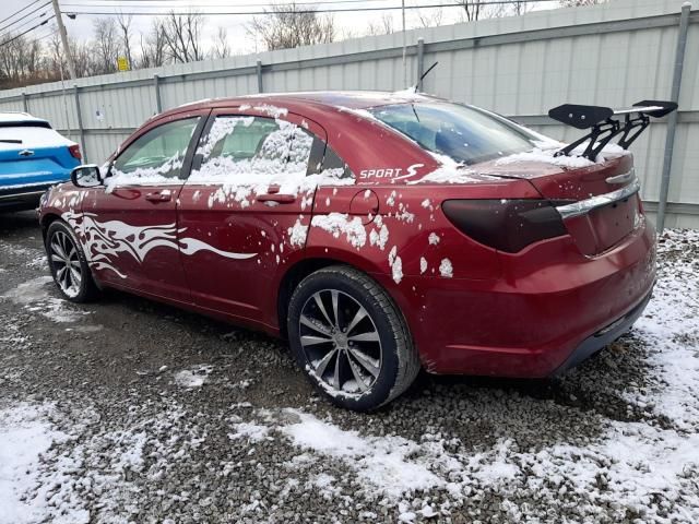 2013 Chrysler 200 Touring