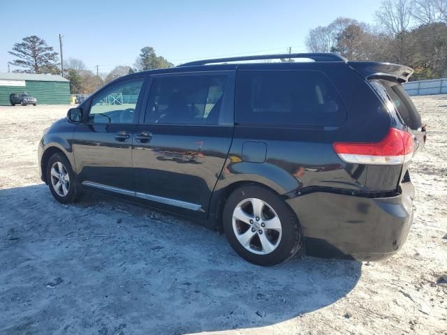 2012 Toyota Sienna LE