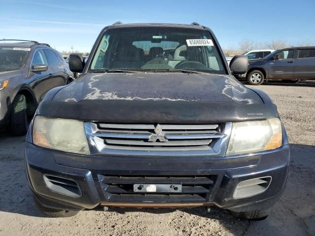 2002 Mitsubishi Montero XLS