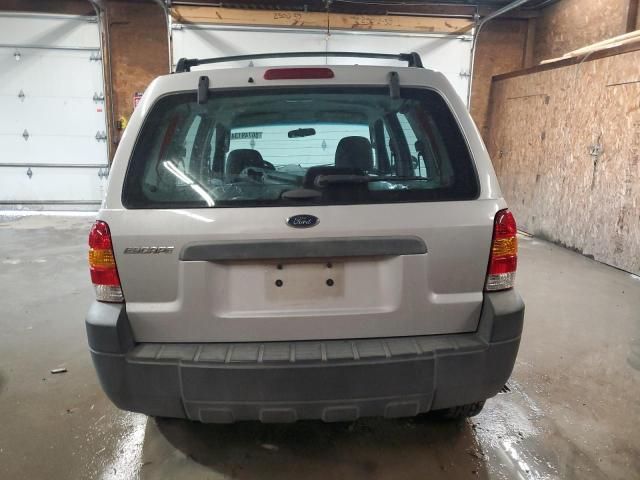 2005 Ford Escape XLS