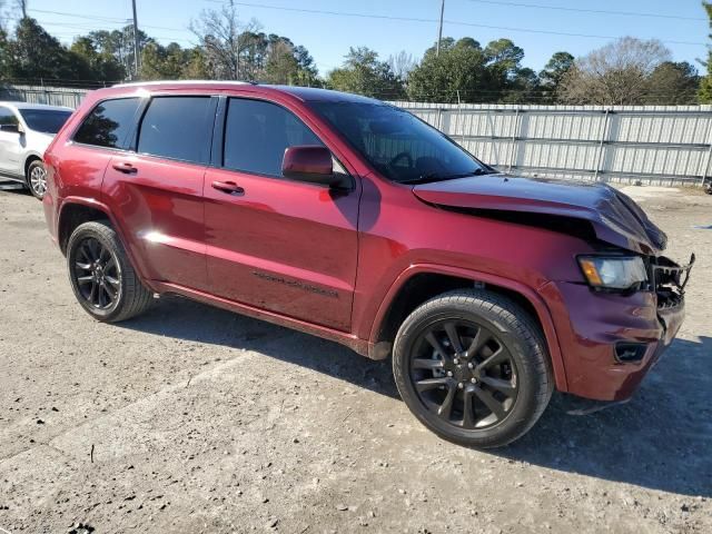 2020 Jeep Grand Cherokee Laredo