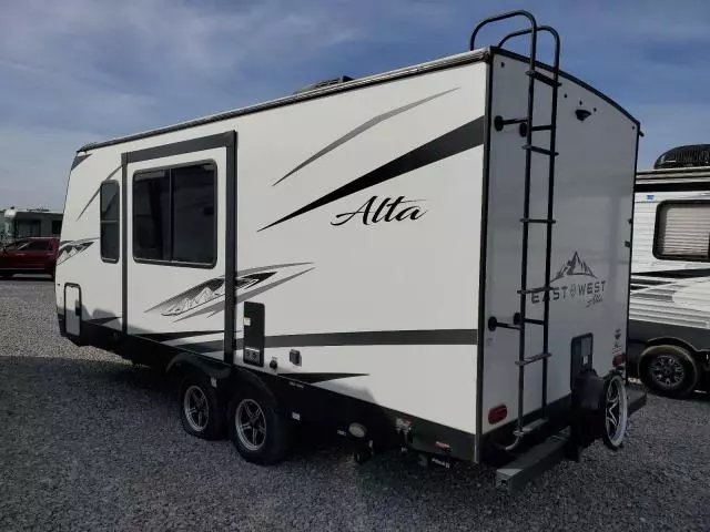 2022 Alta RV