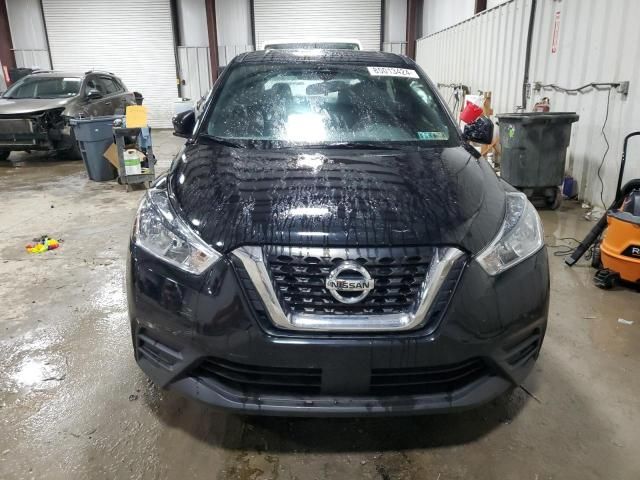 2020 Nissan Kicks S