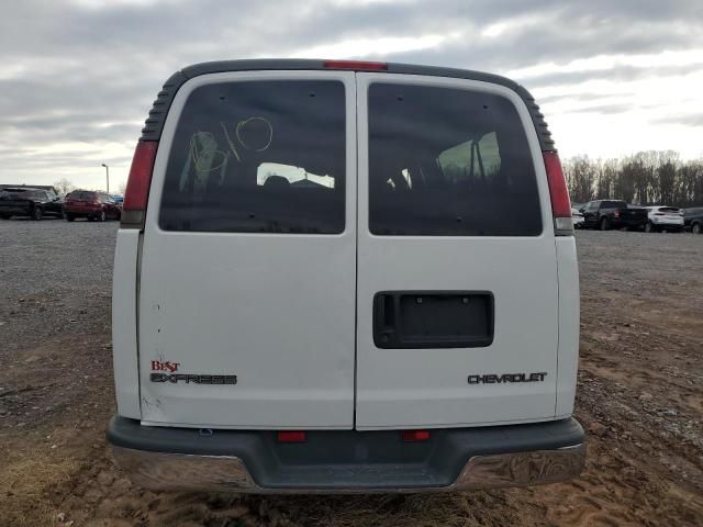 2002 Chevrolet Express G3500