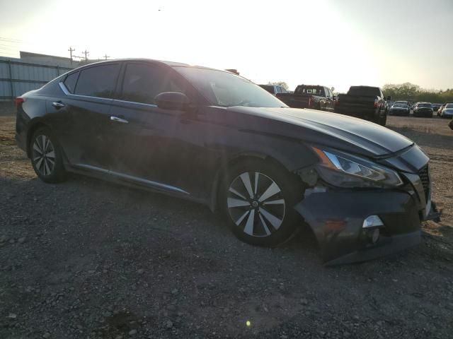 2019 Nissan Altima SV