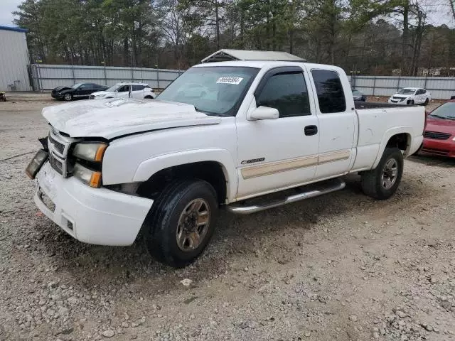 2005 Chevrolet Silverado C2500 Heavy Duty