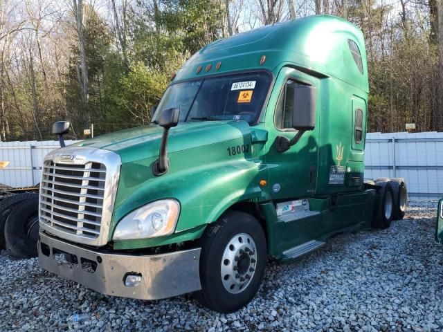 2015 Freightliner Cascadia 125