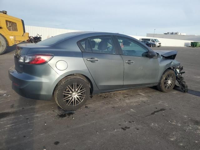 2013 Mazda 3 I