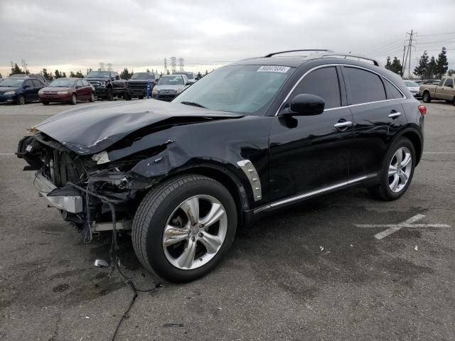 2011 Infiniti FX35