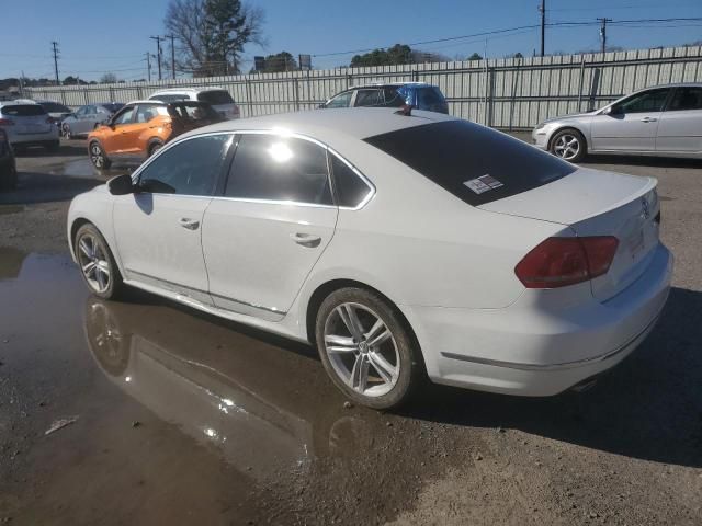 2013 Volkswagen Passat SEL