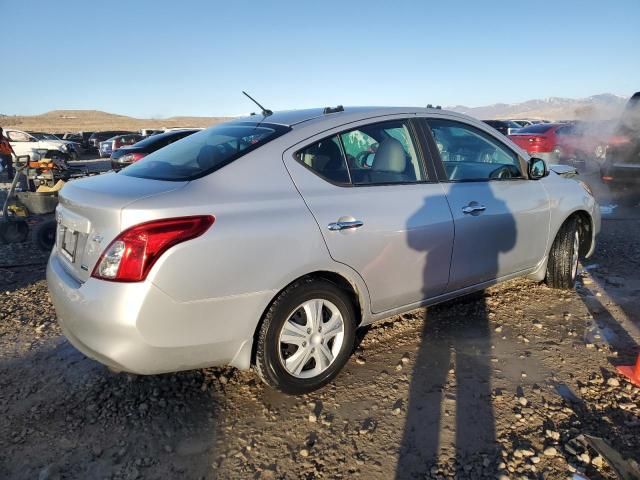 2012 Nissan Versa S