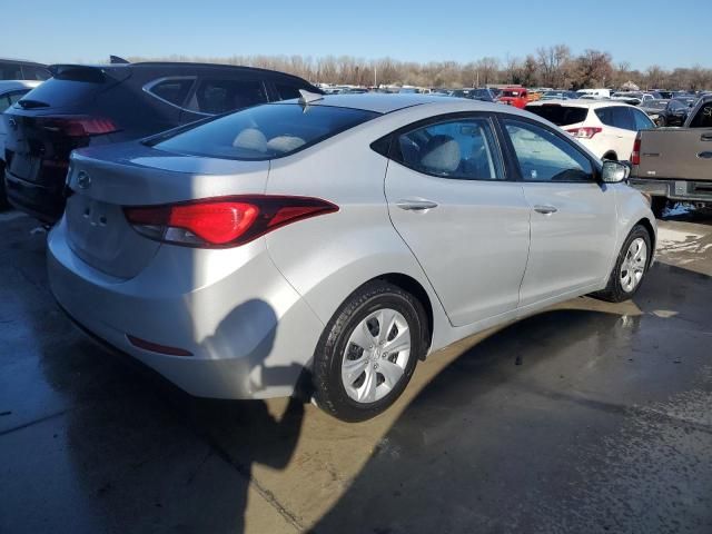 2016 Hyundai Elantra SE