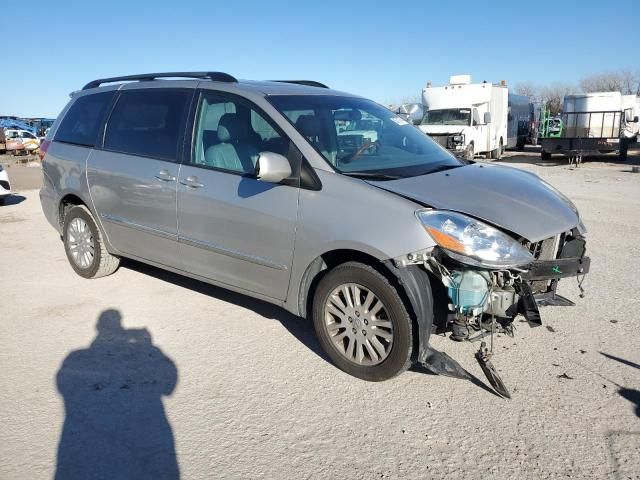 2008 Toyota Sienna XLE