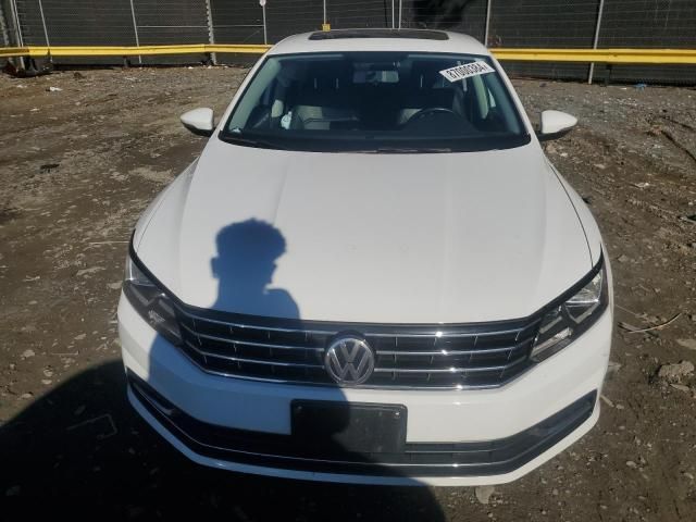 2019 Volkswagen Passat Wolfsburg