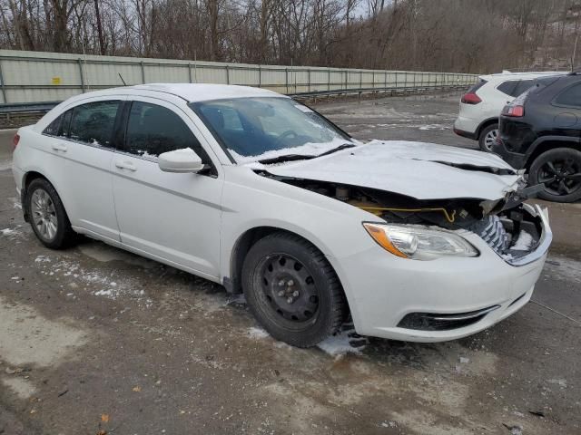 2013 Chrysler 200 LX