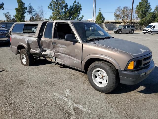 1997 Chevrolet S Truck S10