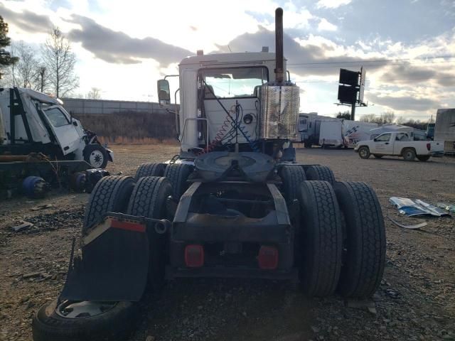 2013 Mack 600 CXU600