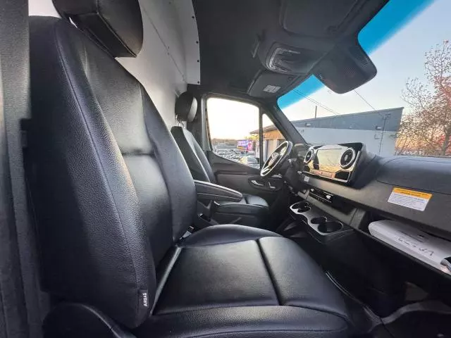 2022 Mercedes-Benz Sprinter 3500