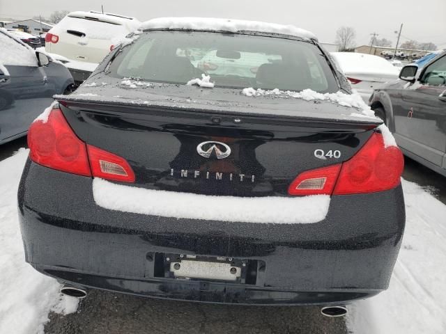 2015 Infiniti Q40