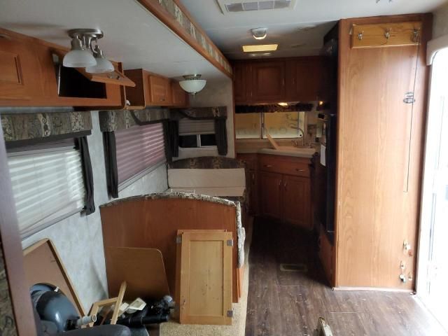 2004 Coachmen Catalina