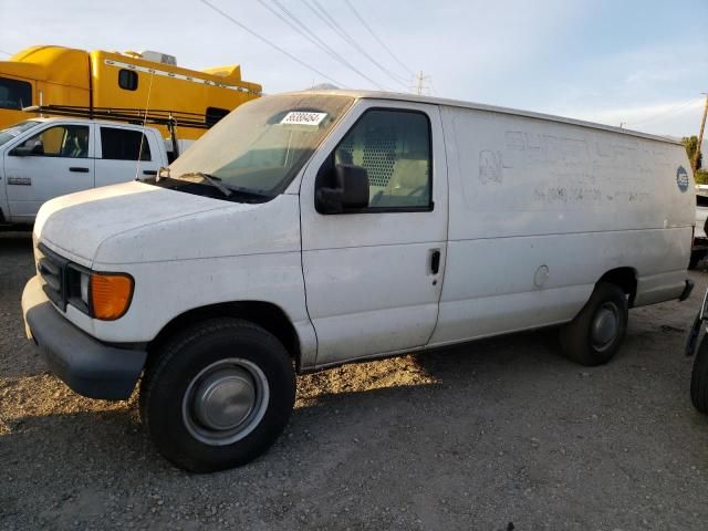 2004 Ford Econoline E350 Super Duty Van