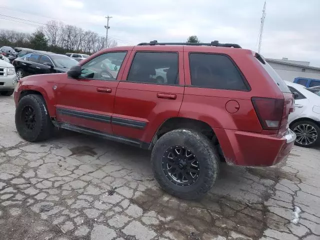 2006 Jeep Grand Cherokee Laredo