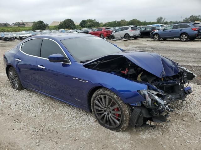 2018 Maserati Ghibli Luxury