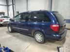 2005 Chrysler Town & Country Touring