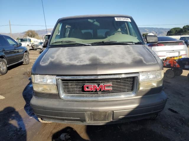 1999 GMC Safari XT