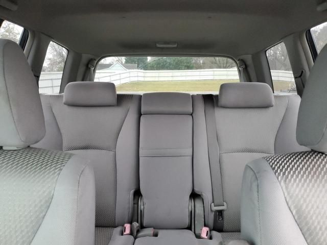 2004 Toyota Highlander Base