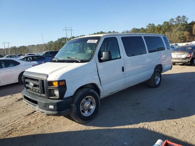 2011 Ford Econoline E350 Super Duty Wagon