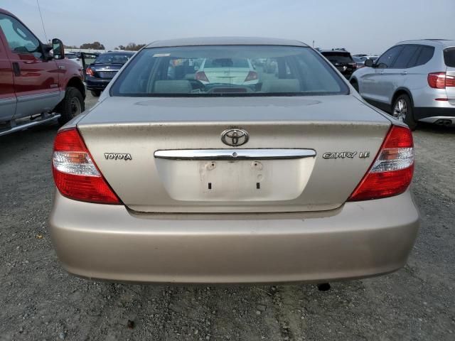 2004 Toyota Camry LE