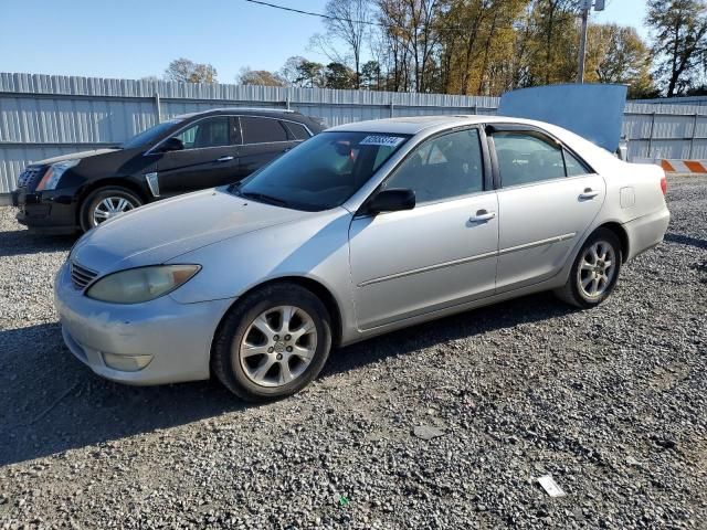 2005 Toyota Camry LE