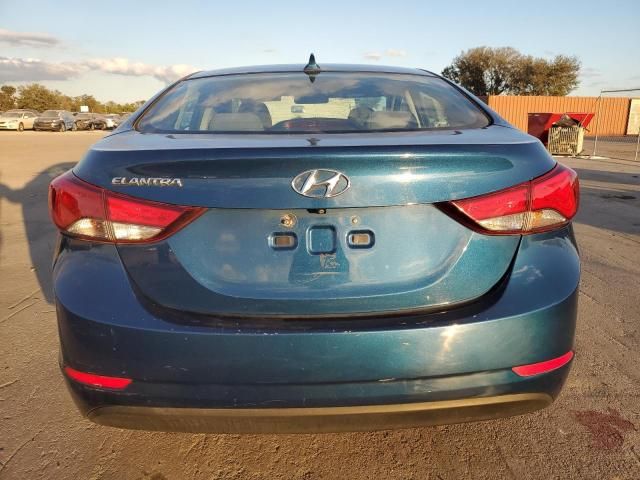 2015 Hyundai Elantra SE